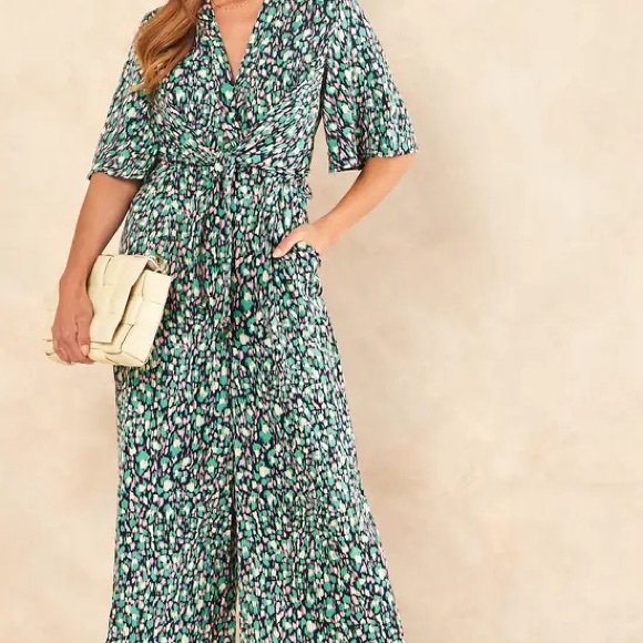 Kimono knot top culottes jumpsuit in pink and green - Picture 2 of 9